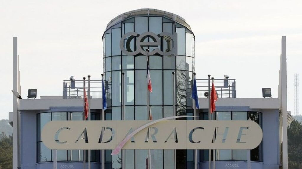 Batiment d'entrée dans le centre du CEA Cadarache